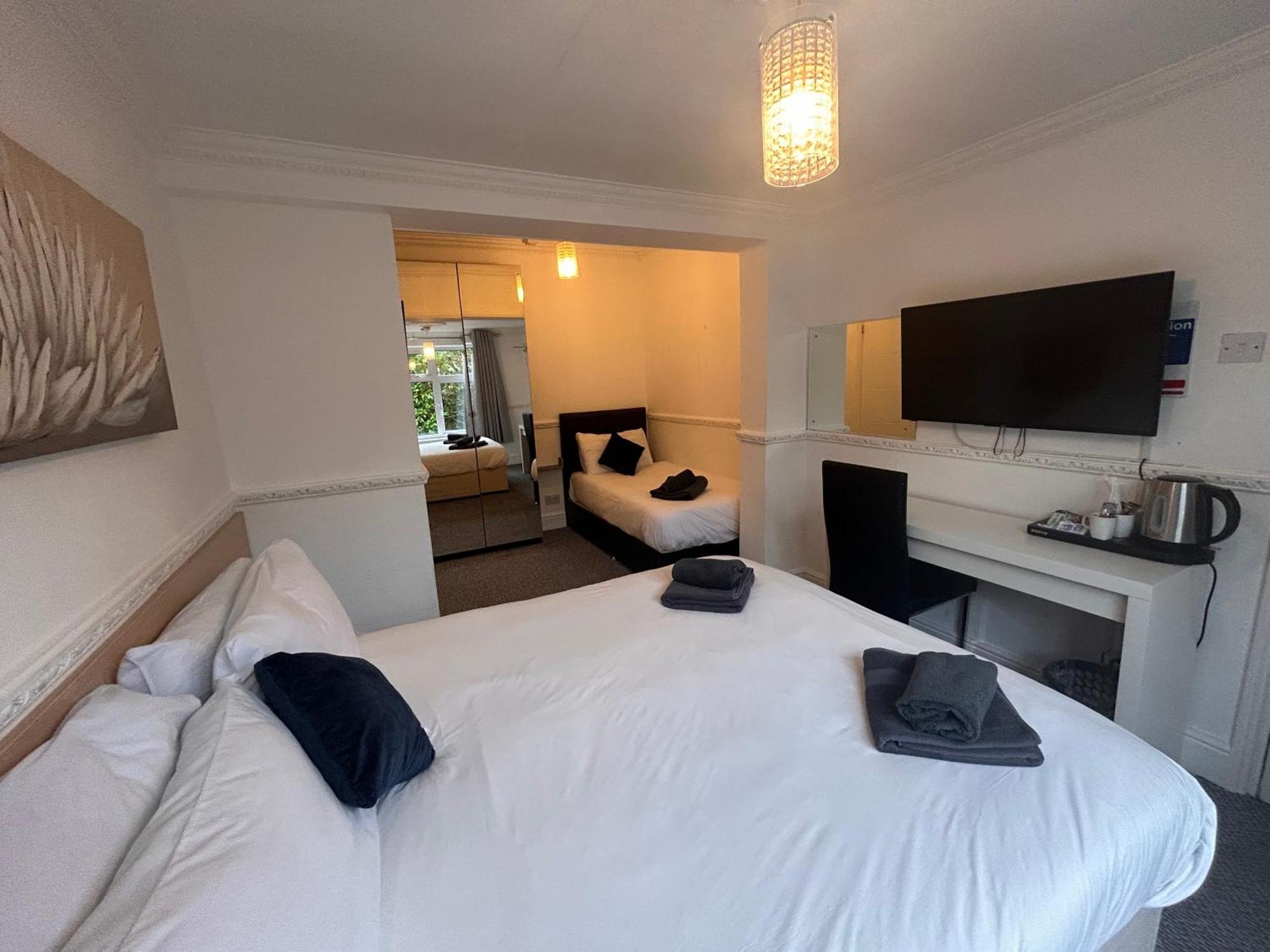 Charnwood Regency Guest House Loughborough Zewnętrze zdjęcie